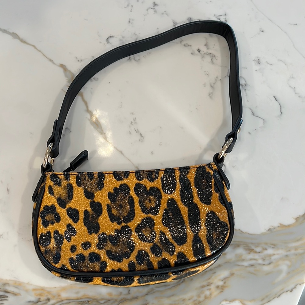 Beautiful mini bag, not worn